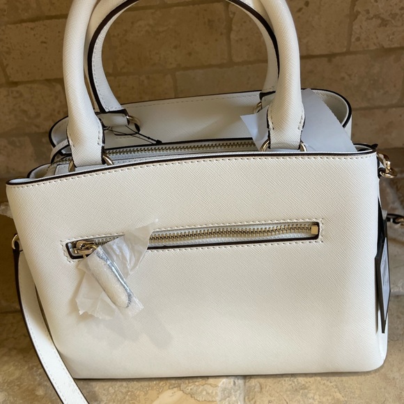 Dkny handbag shoulder crossbody medium  satchel white tote crossbody new - Picture 5 of 8